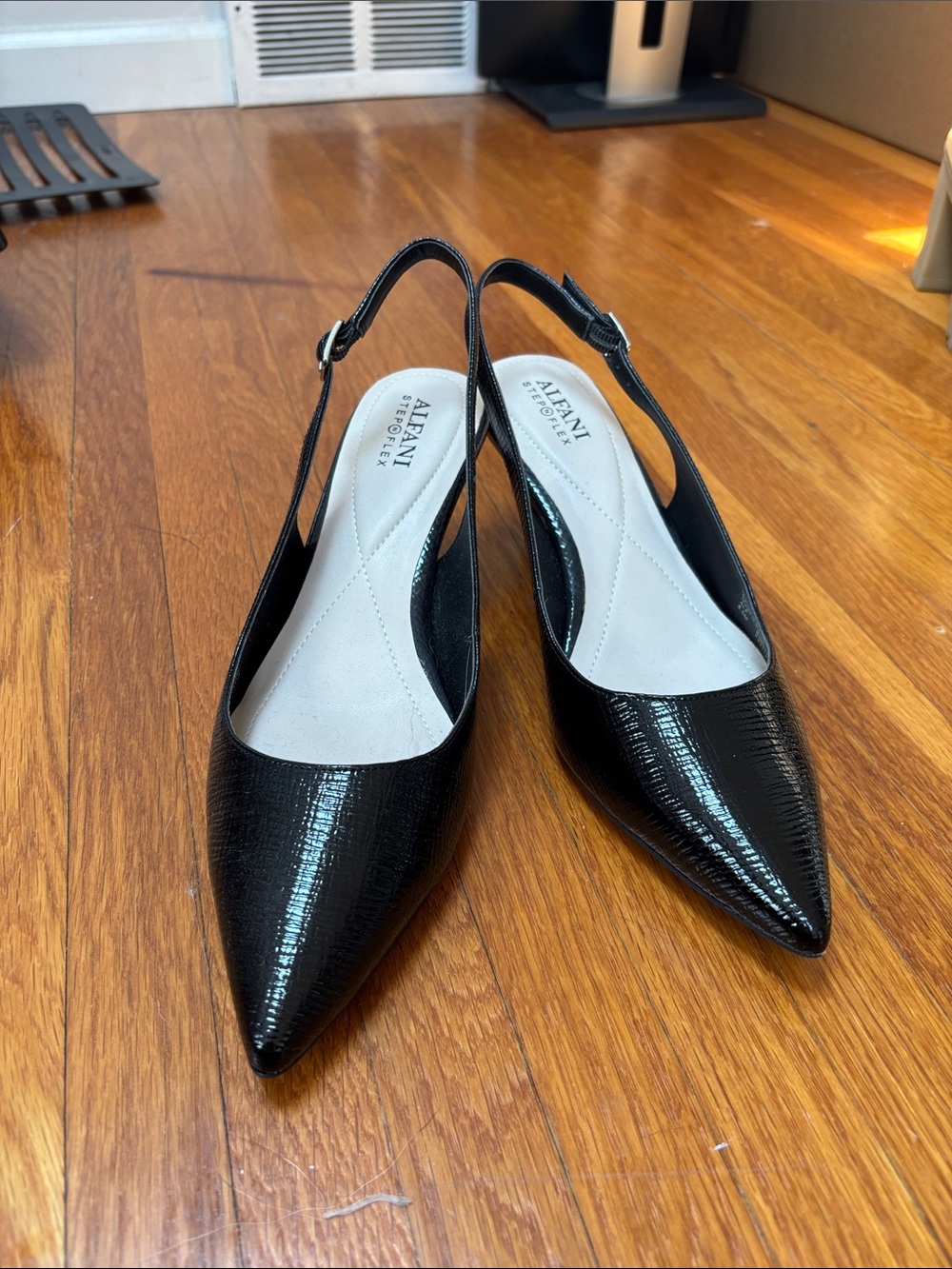 Alfani Black Pointed Slingback Mules